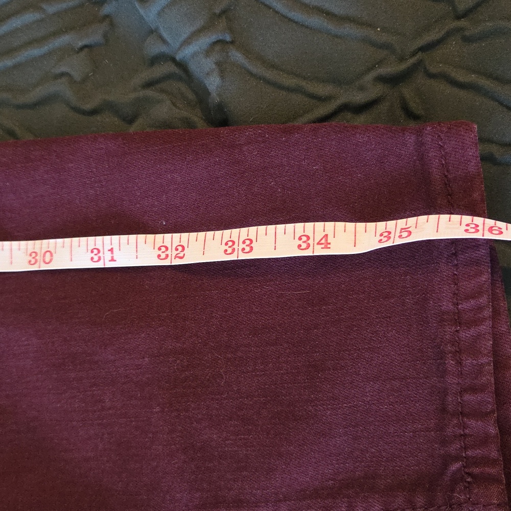 STYLUS Women's Plum Cropped Jeans - Picture 15 of 15